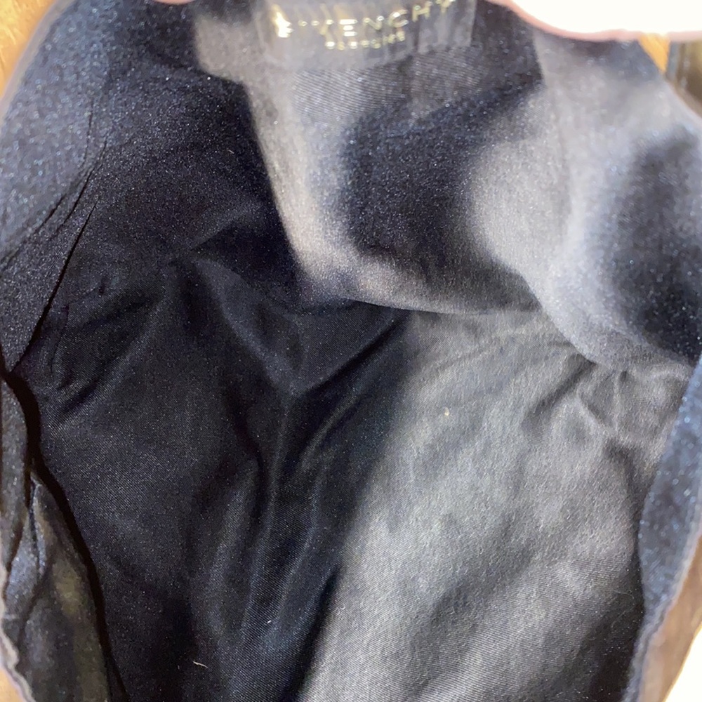 Givenchy tote - Picture 4 of 4